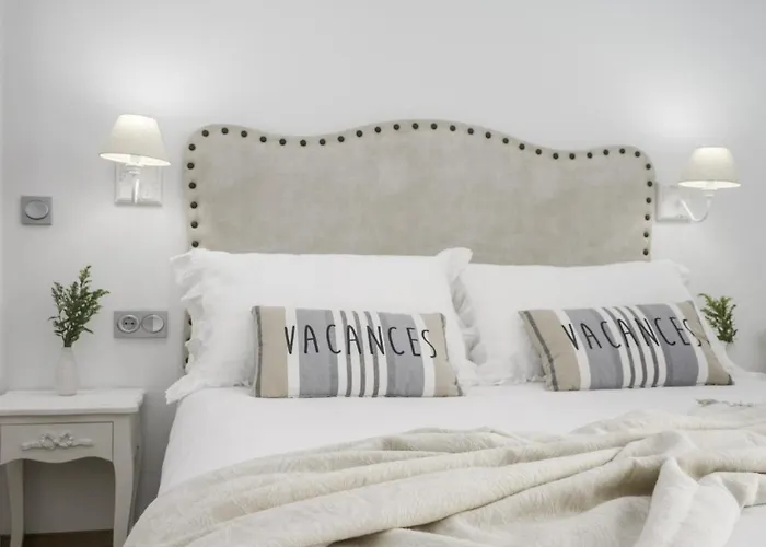 Always Easy I Atico Plaza Apartment San Sebastián