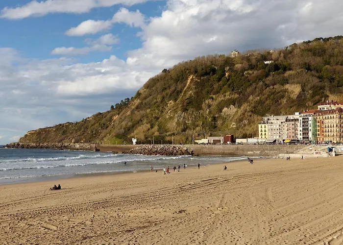 Always Easy I Atico Plaza San Sebastián